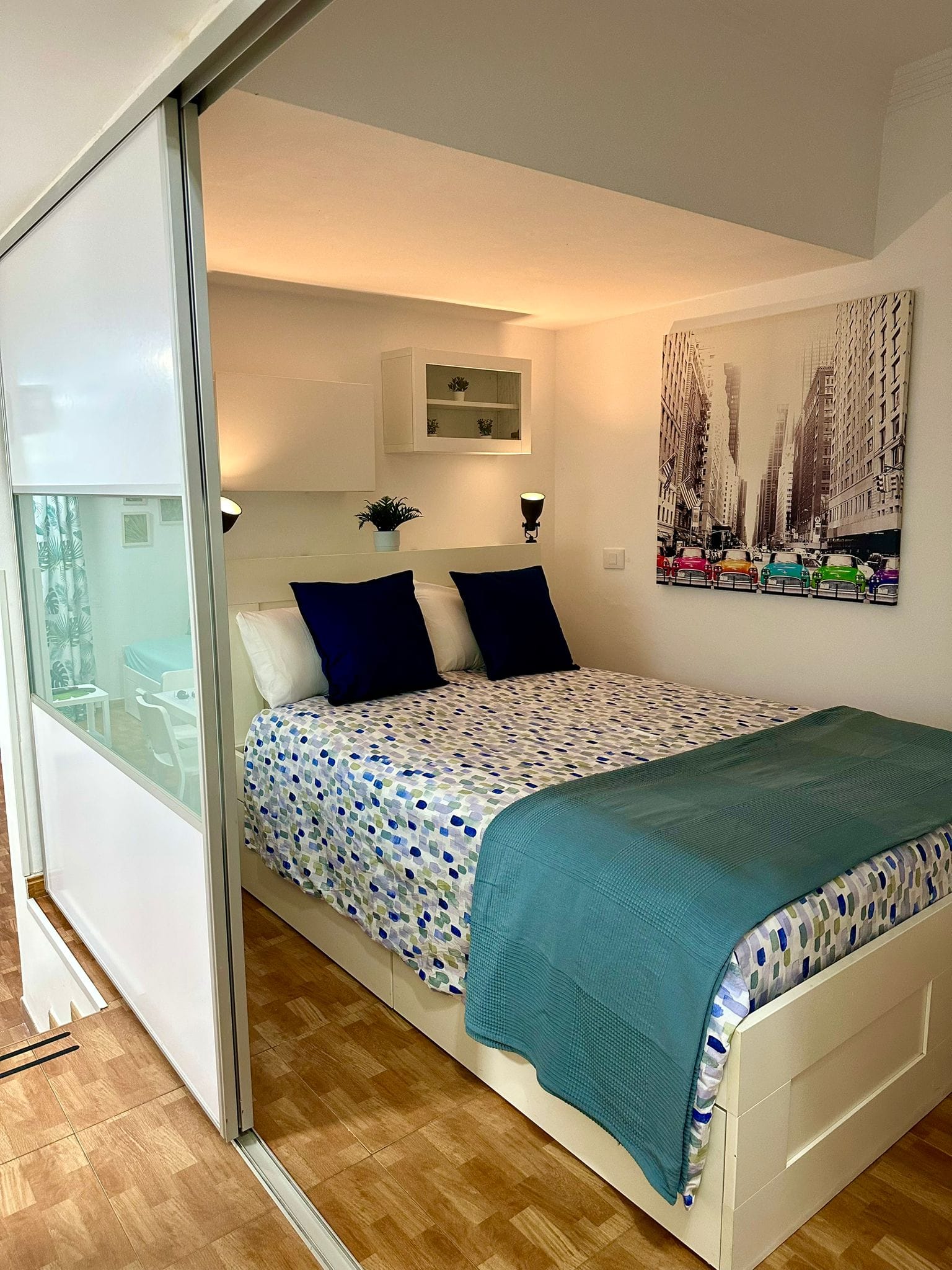 Luxurious villa with a large garden and swimming pool