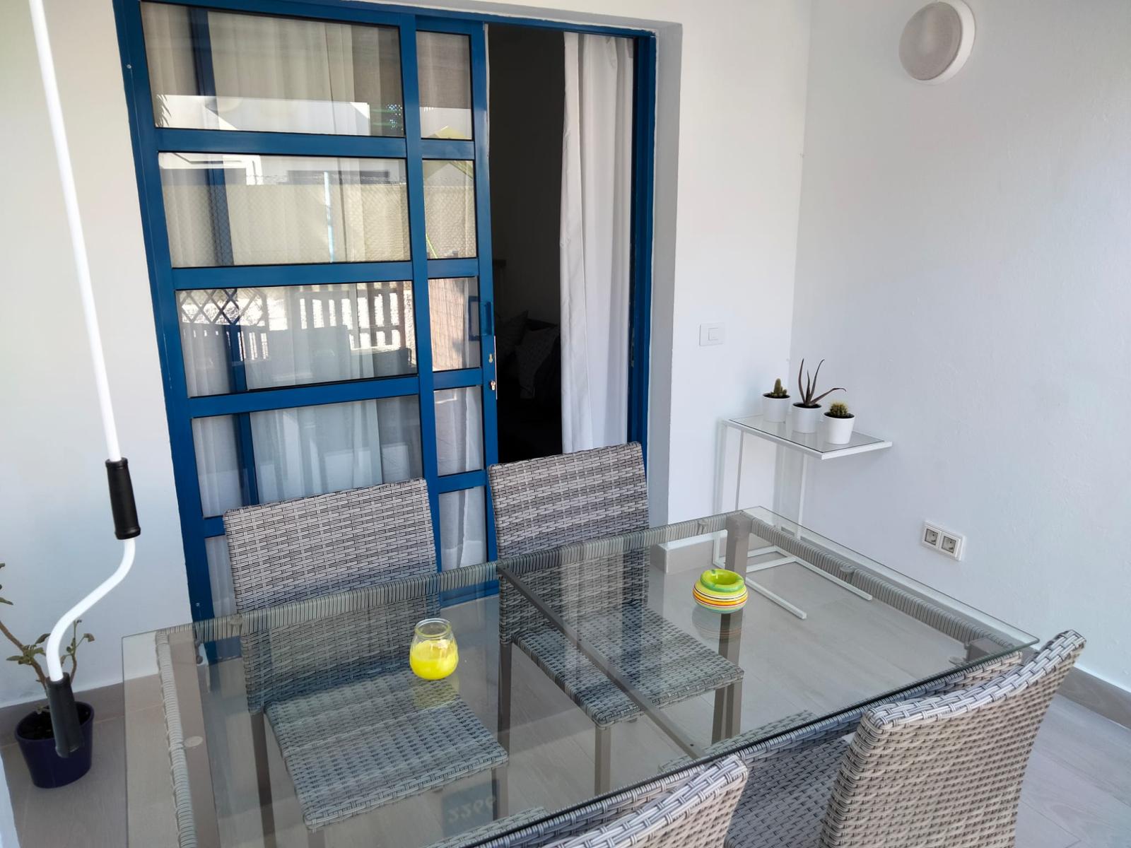 Luxurious villa with a large garden and swimming pool